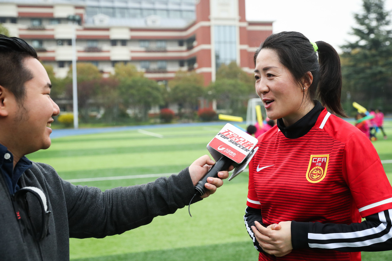 【QY球友会】女足名宿浦玮：女足大环境变好了 留洋越多中国女足肯定会越好
