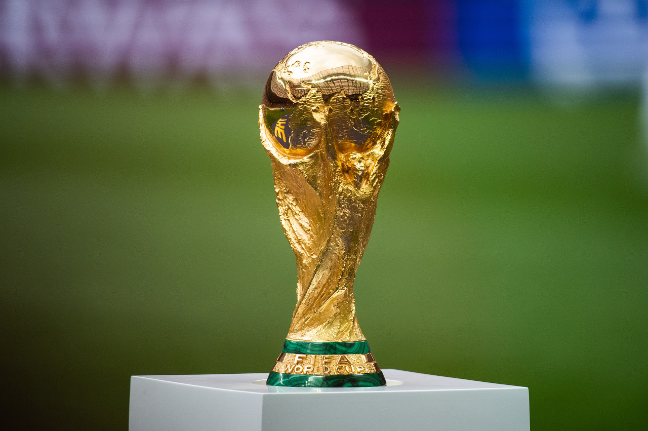 世界杯最新夺冠赔率：巴西4.5、法国5.5、阿根廷7、英格兰7.5