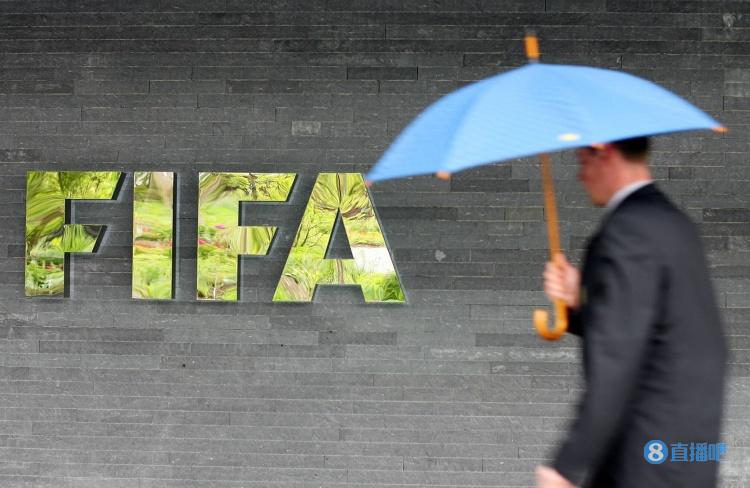 邮报：有权势的经纪人认为FIFA新规超出了其职权，将组团进行挑战