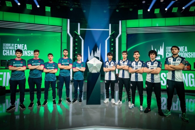 【QY球友会】?LEC:奎桑提爆压100刀！Crazzy金克丝五杀复仇！MAD 1-2 BDS