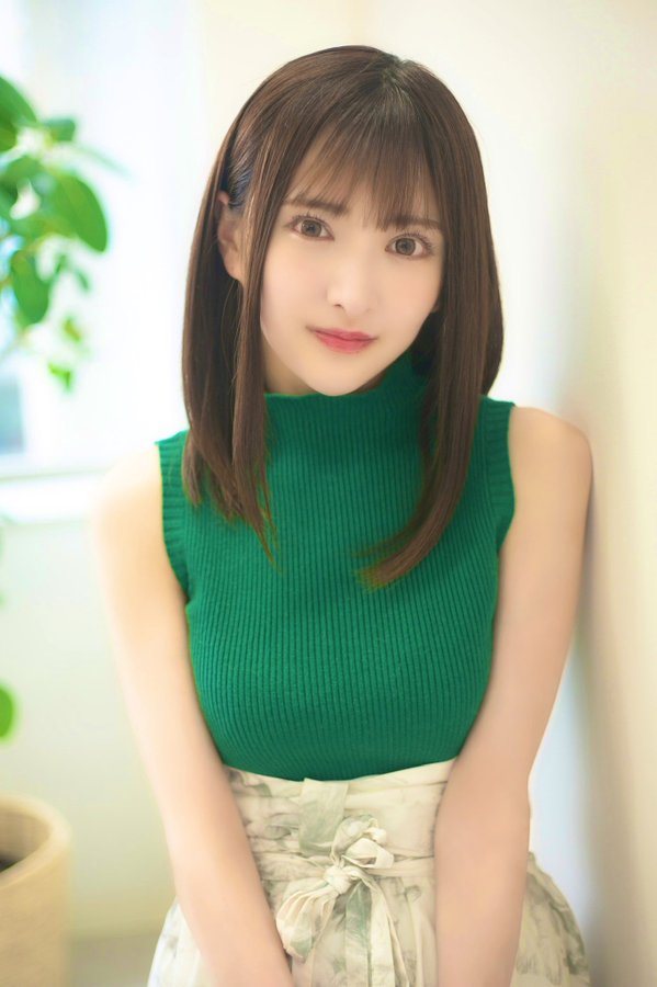 【QY球友会】桃叶芽瑠(桃叶める)出道作品番号及封面，「桃叶芽瑠」个人简介