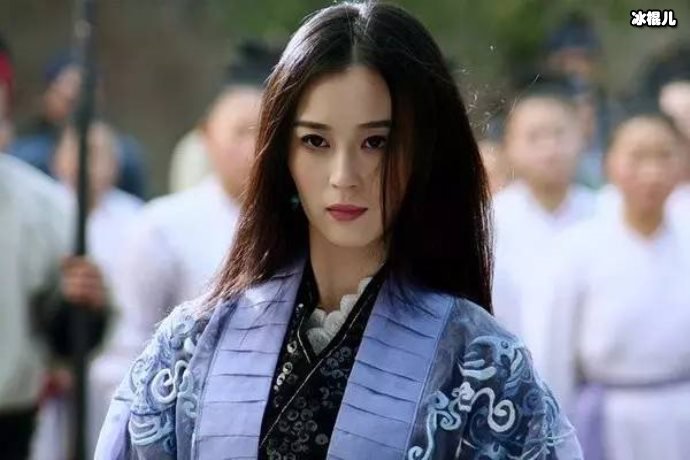 【QY球友会】最美周芷若年过50仍然单身，曾扬言只与狗狗过下半生现状如何？