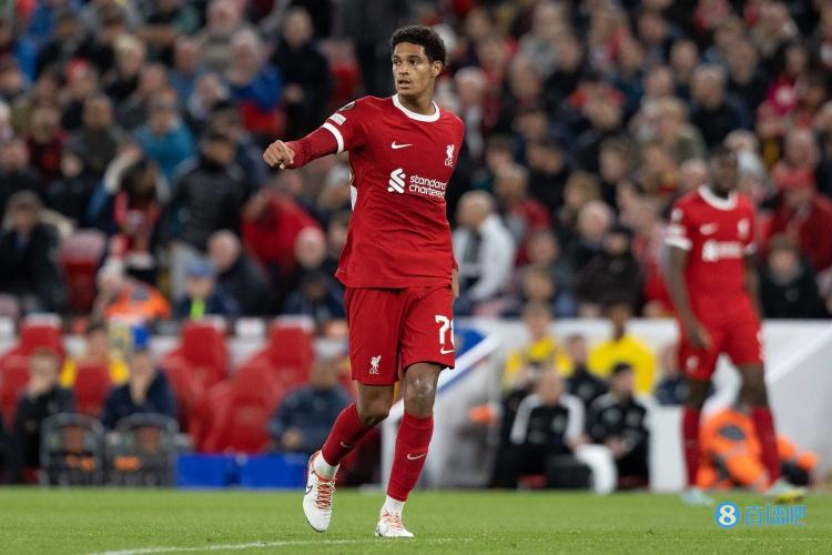 【QY球友会】宽萨全场数据:触球121次且传球高达111次,全场仅犯规1次