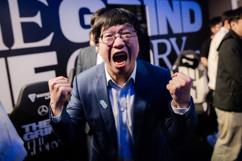 【QY球友会】?BLG主教练Tabe：暂未和BLG续约，从转会期开始至今都是自由人