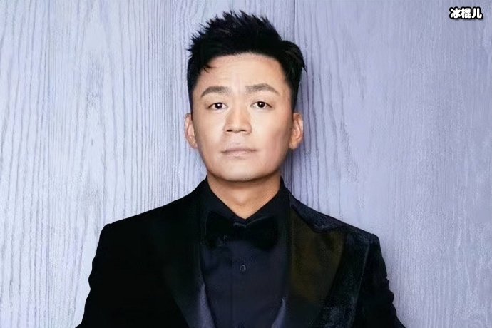 【QY球友会】徐峥最难时王宝强低价出演电影，王宝强有难时他却不露面了？