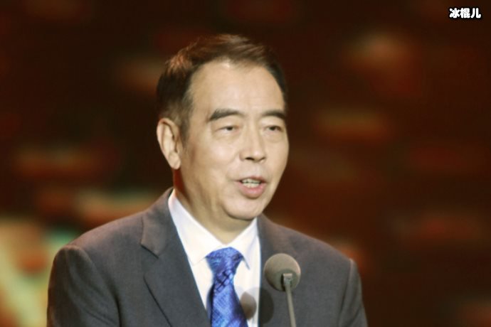 【QY球友会】同样是陈凯歌的儿子，为什么陈飞宇很火