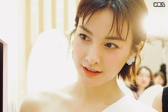 【QY球友会】吴昕近况如何? 快本停播她怎么没消息了