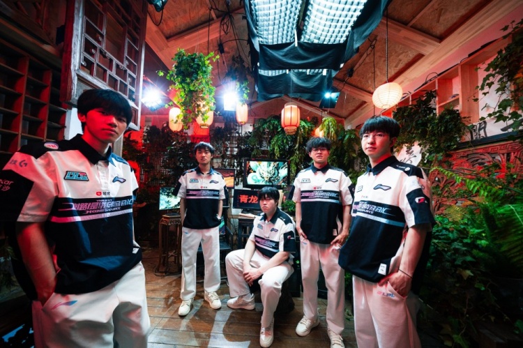 【QY球友会】LoL Esports：三支战队，一个席位！谁能挺进决赛迎战GenG？