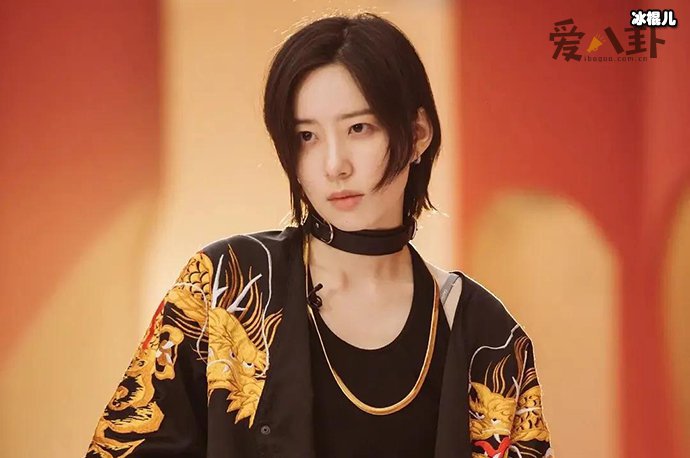 【QY球友会】杨紫李斯丹妮关系如何？2人是真的吵架吗