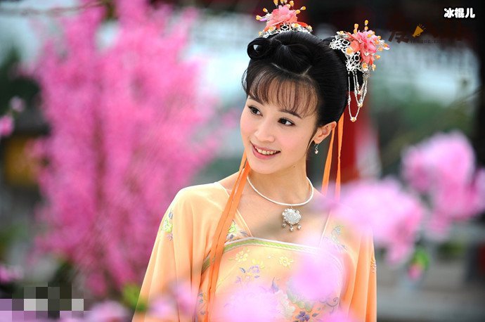 【QY球友会】石小群结婚了吗? 起底石小群的情感生活她现状如何