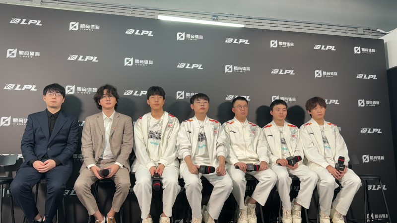 【QY球友会】WBG赛后群访 Light：和Xbear第一次在赛场上配合，有很多进步空间