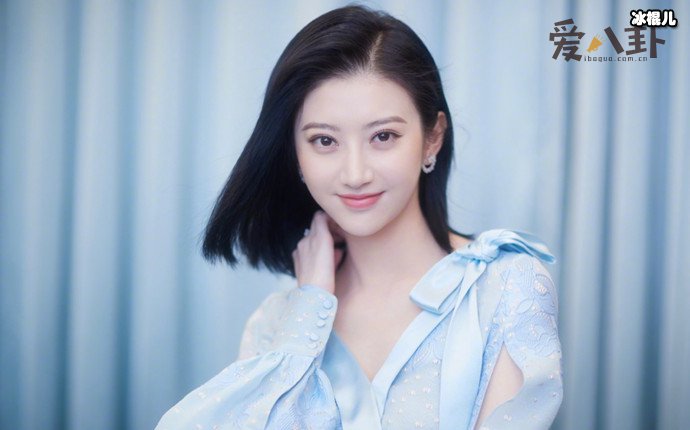 【QY球友会】成毅新剧疑停机布景被拆, 竟是女主没有适合的人选？