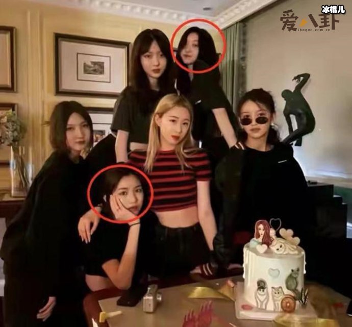 【QY球友会】李嫣现身名媛派对 ,与汪峰女儿小苹果合影