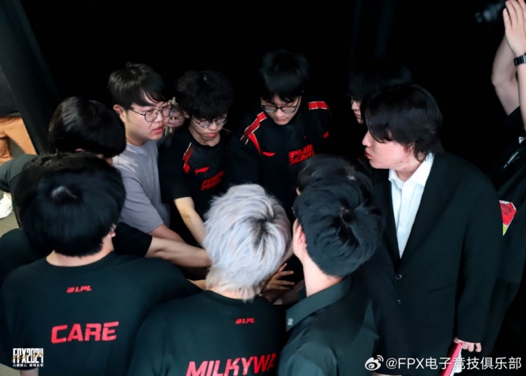 【QY球友会】FPX赛后更博：却迟豫而再争进 会清绪而再穿林