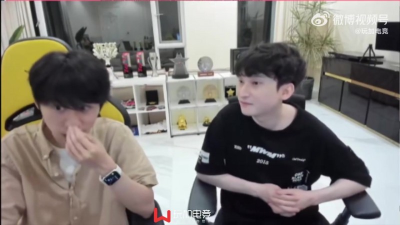 【QY球友会】Doinb谈选手不想打的原因：压力大赚的也不多 打得不好全网被网曝