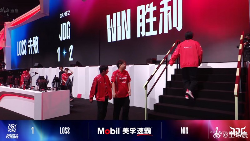 【QY球友会】媒体人吐槽JDGvsNIP：就第一场有点意思 NIP BP挖坑、换线被抓爆