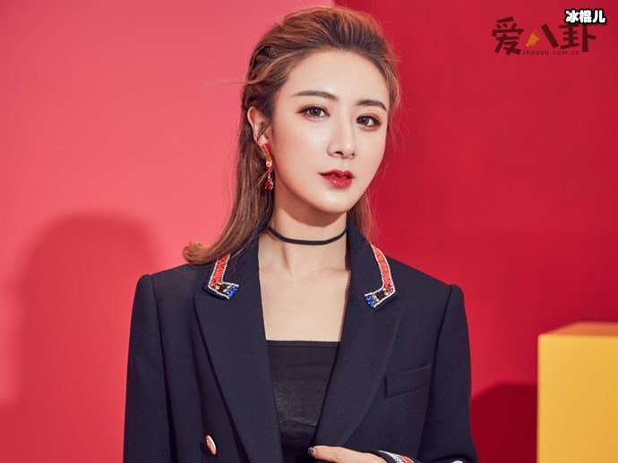 【QY球友会】薇娅加入的女团叫什么名字, 薇娅为什么退出女团去当主播了