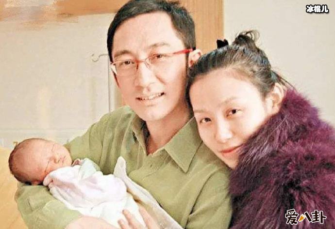 【QY球友会】石洋子现在的老公是谁? 嫁大11岁吴启华后为什么离婚