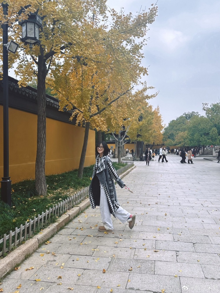 【QY球友会】解说米勒晒和老婆出游照片：苏州西园寺