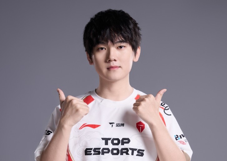 JackeyLove：我们中上solo这么强，应该很难能轮到我！