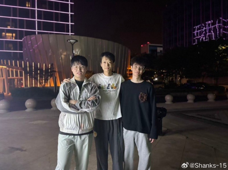 Shanks看beishang复出：志鹏在黑暗中前行的日子，让我动容