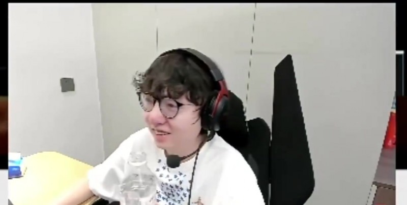 【QY球友会】没有压力!MLXG:你把我人卖了看能还得起2500不,250万的话就压力很大
