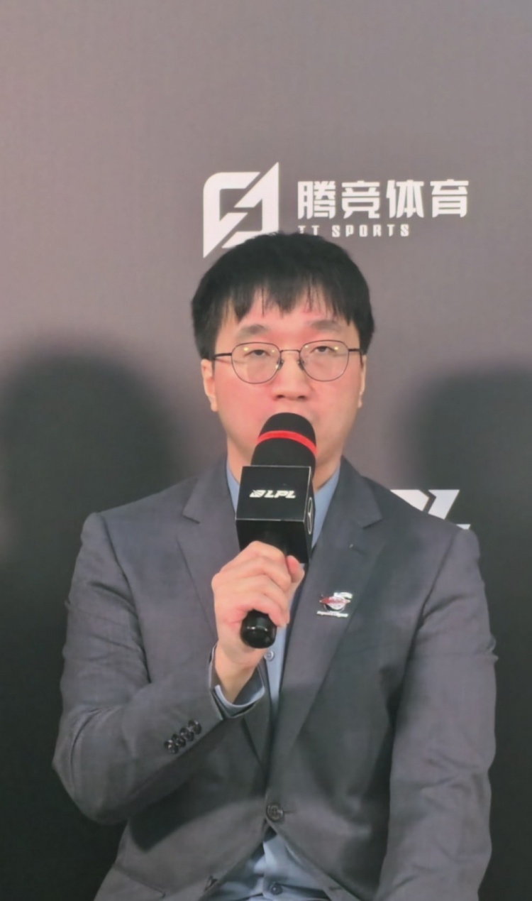 【QY球友会】输一把不敢玩了?Tabe:后续对芸阿娜的考虑要更进一步