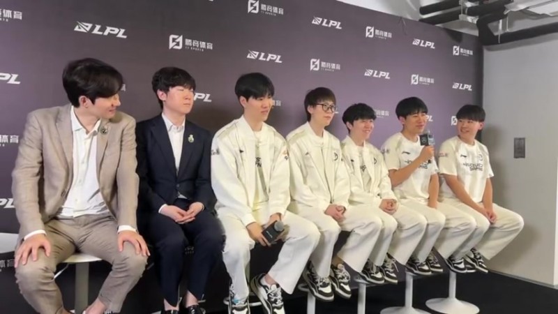 【QY球友会】不想当韭菜?GALA:用Uzi名人堂是因为皮肤太贵了 自己没有 就比赛中用了