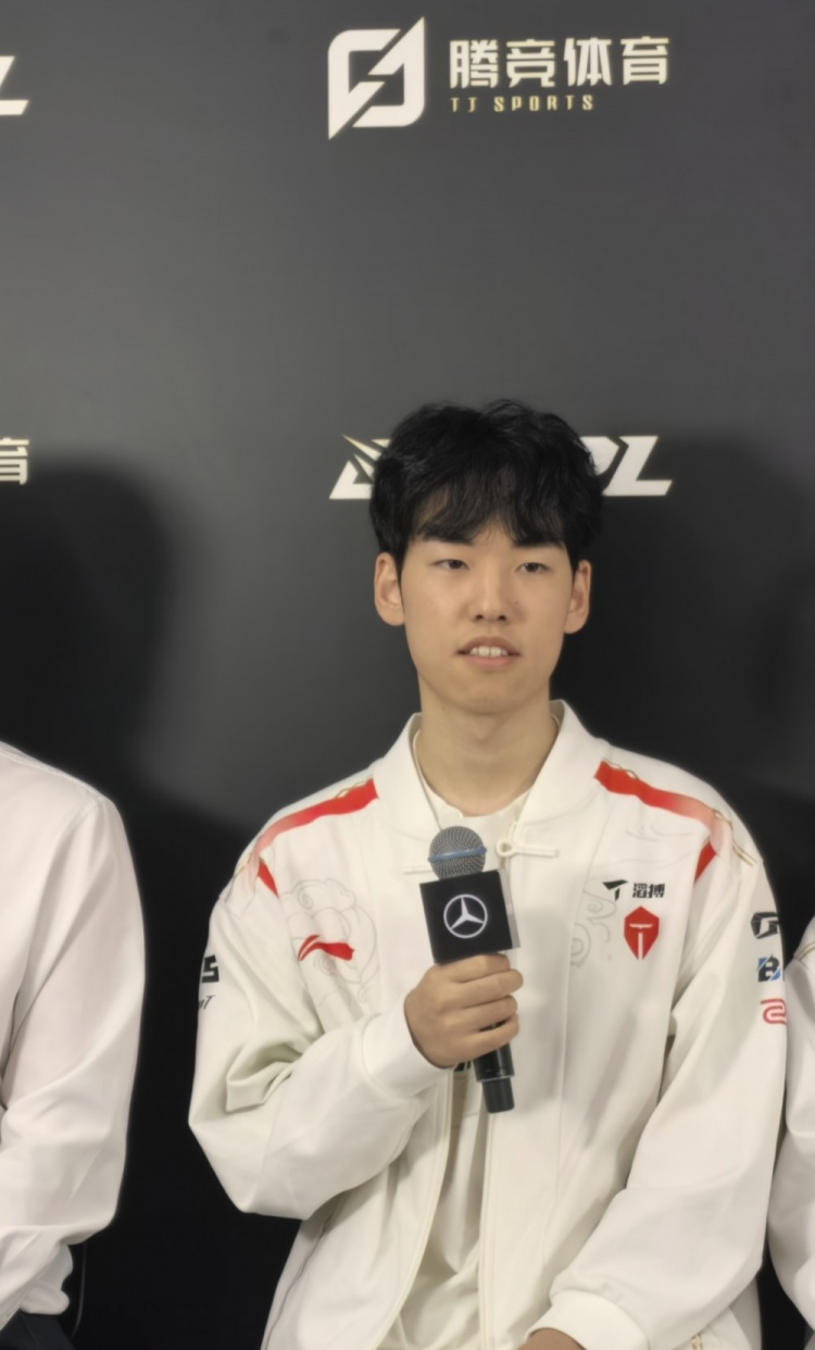 【QY球友会】兄弟伙儿会感谢你的!Hang:杰克有净化水银 其他兄弟需要坩埚啊
