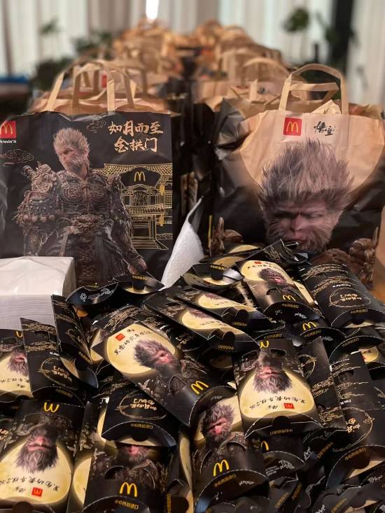 来点“杭州美食笑话”！《黑神话》制作人冯骥带货麦当劳：很久没吃这么“地道”的当地美食了！