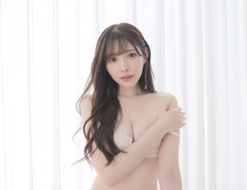 【QY球友会】自称抖M是个超级被虐狂!「最强美腿」新有菜放话:准备来台湾找老公【EV扑克下载】