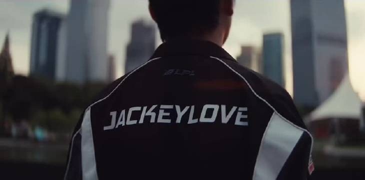 【QY球友会】JackeyLove:Caps我会带你重回18年的记忆 这一次也没什么不一样