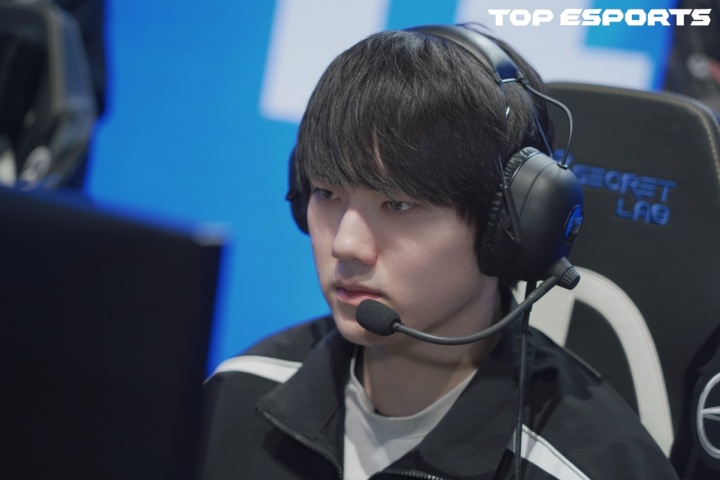 【QY球友会】陌生 太陌生了!JackeyLove三局胜利0阵亡 仅第二局送出5个人头!