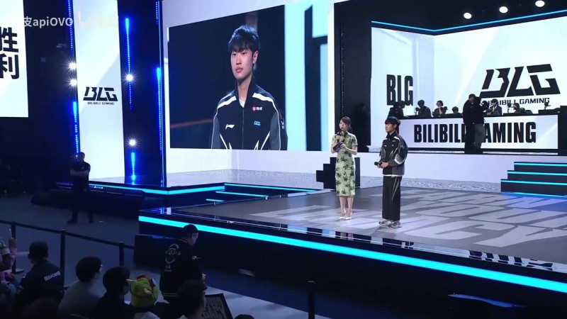 【QY球友会】前职业选手复盘:BLG逆天上头决策 如何一步一步走到G2的圈套里
