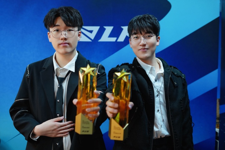 【QY球友会】AL.Kael:很高兴能拿到年度最佳辅助奖项,感谢AL所有人和粉丝们