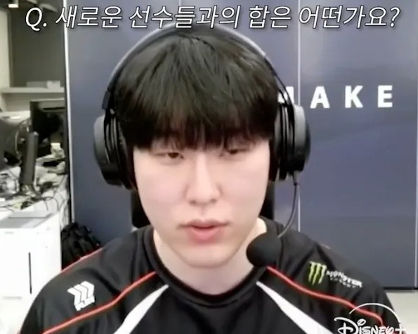 【QY球友会】Zeka:队友们各自都有优缺点和打法风格,正在调节一致