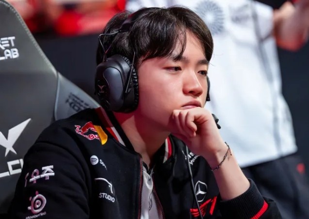 【QY球友会】Keria:明年要警惕的队伍依然是GEN,很期待DK的下路双人组