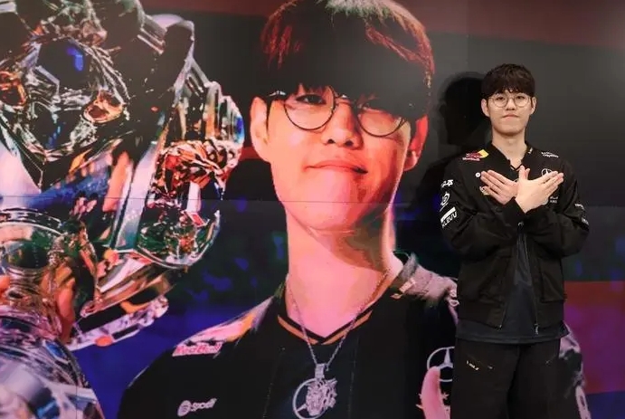 【QY球友会】guma:???Oner:今年下路比较重要所以去得最多,积极看待各种梗