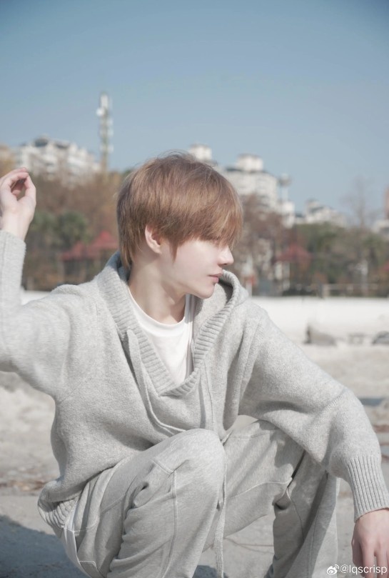 【QY球友会】Crisp选手更新社媒动态：冬至快乐