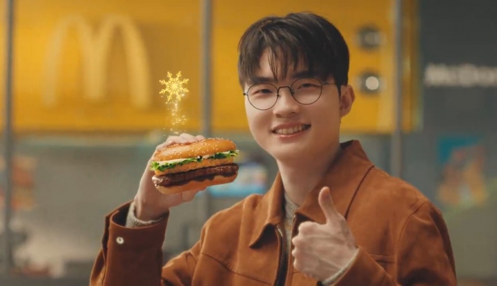 【QY球友会】Faker出演韩国麦当劳“幸运汉堡”广告：首次有电竞选手参加该代言