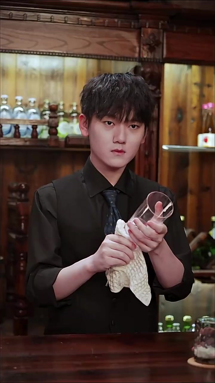 【QY球友会】JackeyLove发布视频：谁点的伊泽瑞尔特饮？