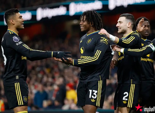 大发体育-世界波绝杀!曼联复兴迎希望?阿森纳再丢分恐被,大发助力你的致富之路!