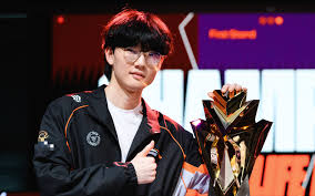 【QY球友会】Viper:常规赛我们做了很多尝试所以成绩不佳,但季后赛我们就可以全力以赴