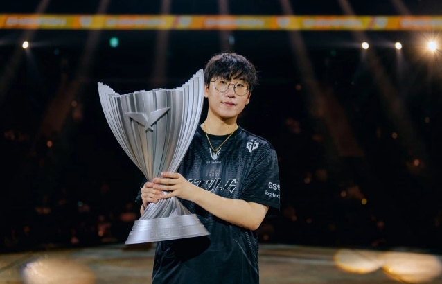 【QY球友会】韩网热议Ruler涉嫌逃税:Clid都禁赛1年,这次的惩罚力度应该更大