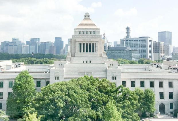 【QY球友会】新法禁止在片中性交? AV女优有话说!【EV扑克下载】