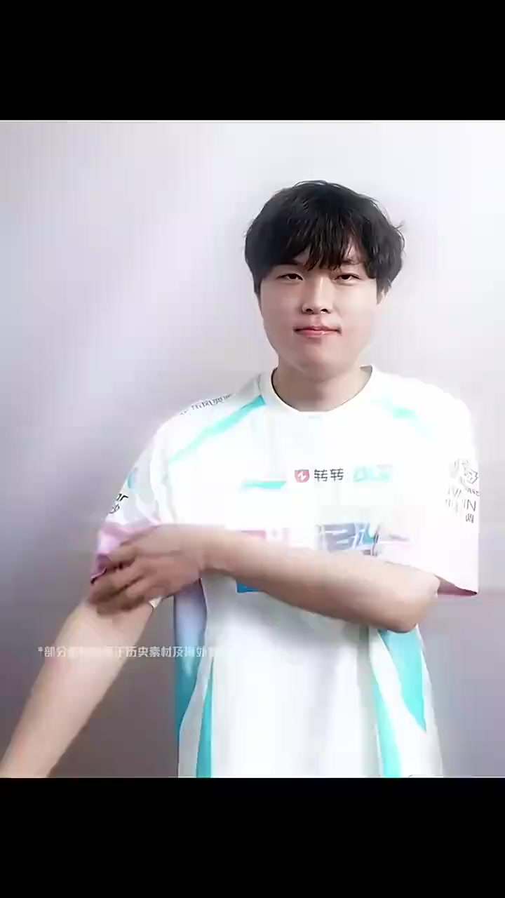 【QY球友会】先锋赛预热Bin vs Dhokla：呦，Bin哥 我的肌肉要更大一点