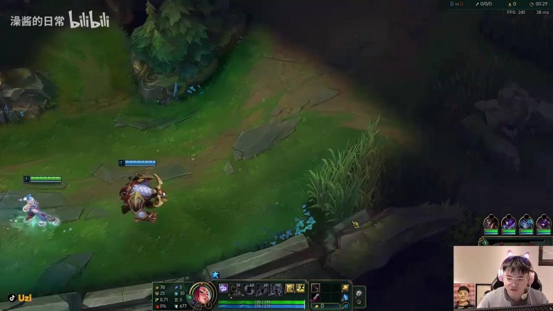 【QY球友会】芸阿娜爆杀局！Uzi轻松闪躲石头人R：这种闪不出来弹幕绝对狂喷！