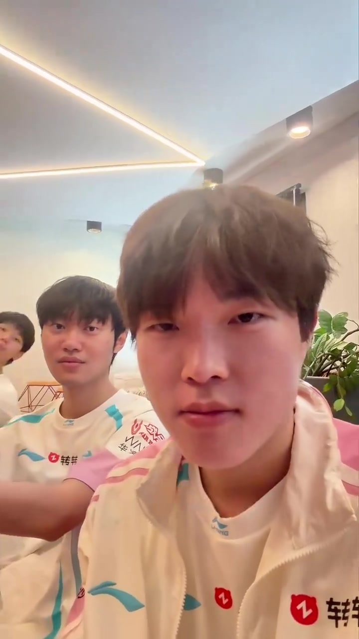 【QY球友会】Bin哥随记一则：今天是3月22号，我们现在在巴西圣保罗，夺冠了