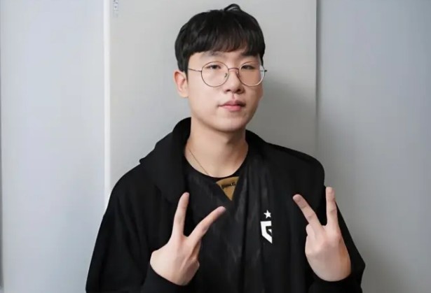 【QY球友会】Ruler：比起五杀更喜欢对线单杀；比起运营更喜欢团战结束比赛