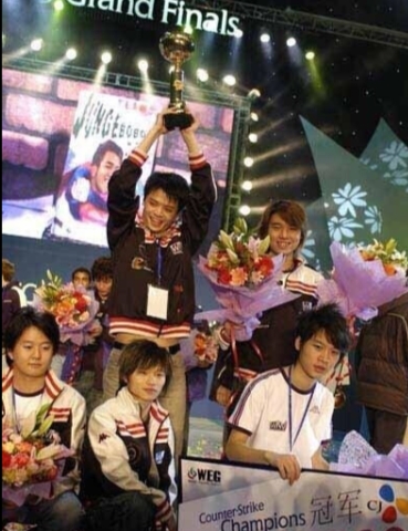 【QY球友会】五毒俱全😨CS圈再爆大瓜 首冠队员sakula嗜赌成性+盗窃+家暴